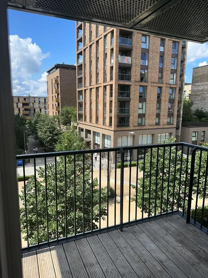 Luxury One Bedroom Apartment London